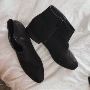 Black heeled booties